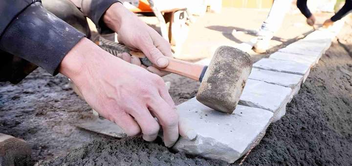 Travaux d'aménagement sol extérieur Rives-en-Seine